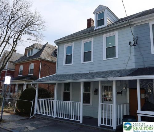752 2nd St, CATASAUQUA, PA, 18032-2304 | Card Image