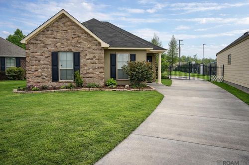 14522 Tanya Dr, Gonzales, LA, 70737-7182 | Card Image