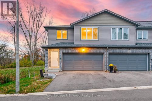 18-61 Vienna Road, Tillsonburg, ON, N4G3C6 | Card Image