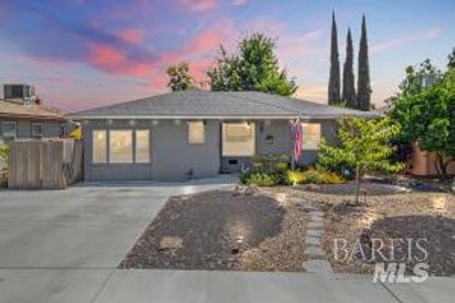 1815 Verda St, Redding, CA, 96001-1223 | Card Image