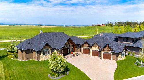 339 Leighton View, Calgary, AB, T3Z0A2 | Card Image