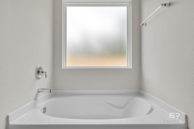 Bathroom | Image 28