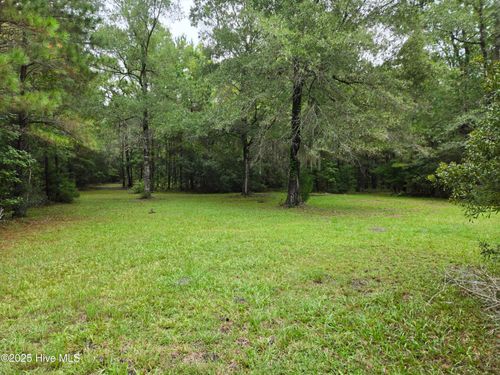 220 4h Rd, Beaufort, NC, 28516-6611 | Card Image