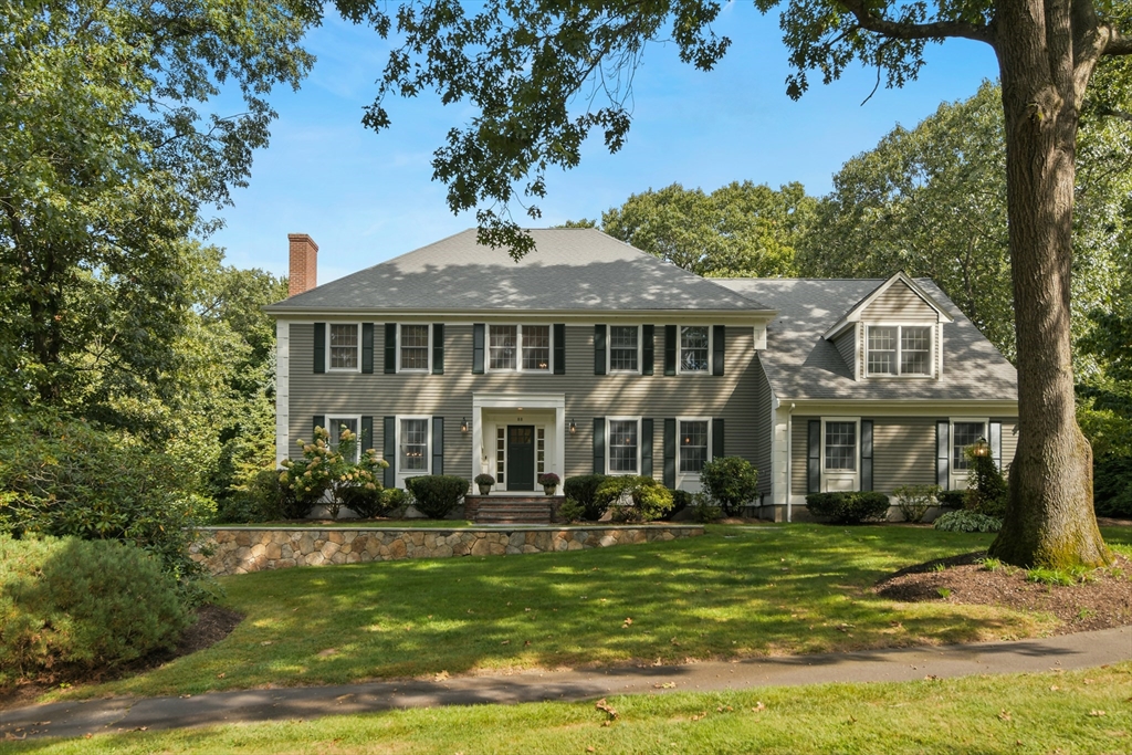 Chestnut St, Concord, MA 01742