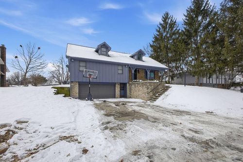 4724 Arrowhead Dr, Saint Joseph, MO, 64506-2505 | Card Image