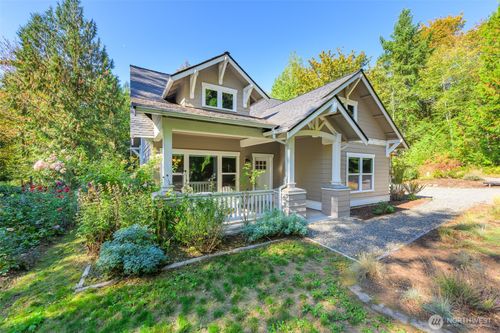 10621 Wilmer Ln Se, Olympia, WA, 98501-9756 | Card Image