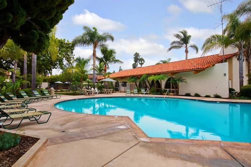 4264 Loma Riviera Ln, San Diego, CA, 92110-5516 | Card Image