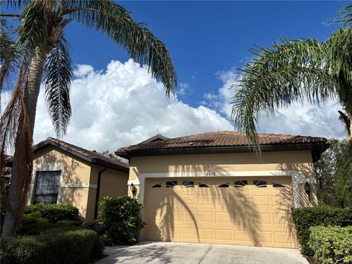 8115 Stirling Falls Circle, Sarasota, FL, 34243 | Card Image