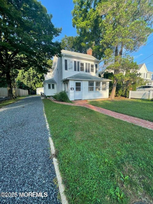 132 Fair Haven Rd, Fair Haven, NJ, 07704-3413 | Card Image