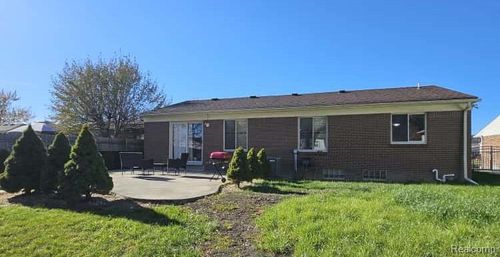 42116 Ehrke Dr, Clinton Twp, MI, 48038-3603 | Card Image