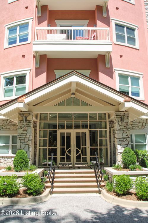 403-1409 Mockingbird Terrace Dr, Louisville, KY, 40207-1370 | Card Image
