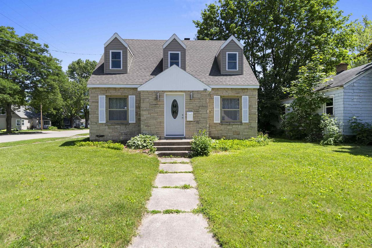Mckinley Ave, Clintonville, WI 54929