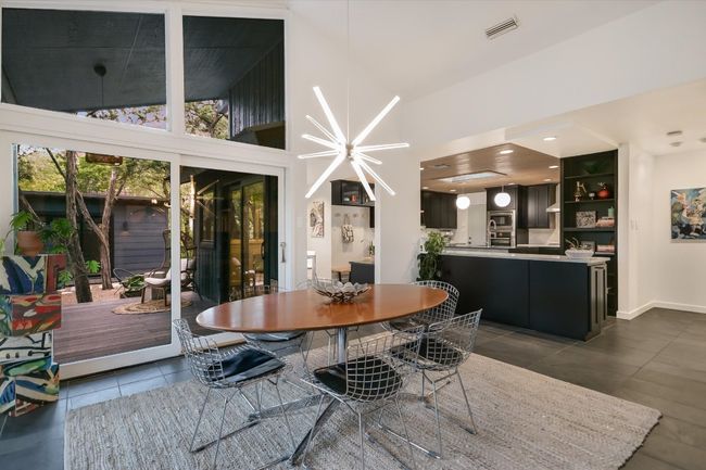 Great house for entertaining | Image 10