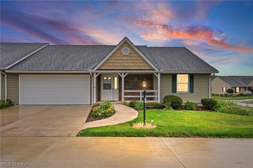 181 Park Place Dr, Wadsworth, OH, 44281-8768 | Card Image