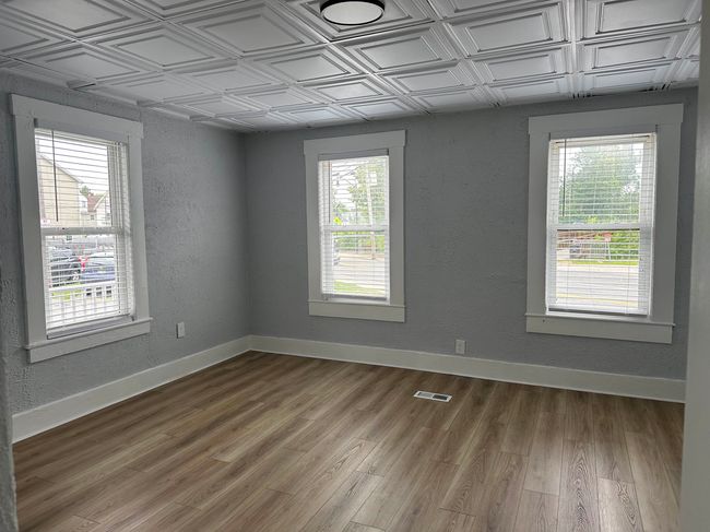 APT-1 - 30 Ledge St, Condo with 2 bedrooms, 1 bathrooms and null parking in Nashua NH | Image 8