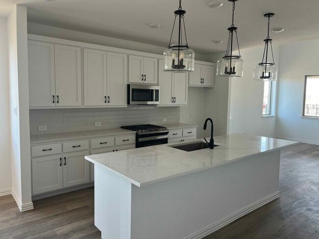 14111 Harden St, House other with 5 bedrooms, 4 bathrooms and null parking in Pilot Point TX | Image 13