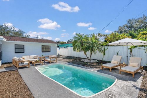 11598 Ridge Rd, LARGO, FL, 33778-3026 | Card Image