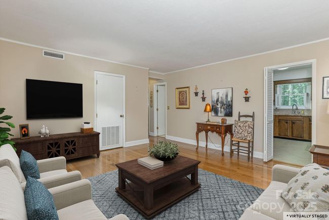 APT-7A - 102 Boyd Dr, Condo with 2 bedrooms, 2 bathrooms and null parking in Flat Rock NC | Image 8
