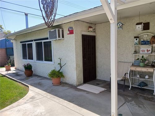 10302 Mattock, Downey, CA, 90241 | Card Image