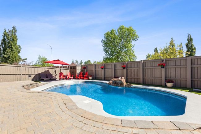 316 Everbrook Way Sw, House other with 4 bedrooms, 4 bathrooms and 4 parking in Calgary AB | Image 47