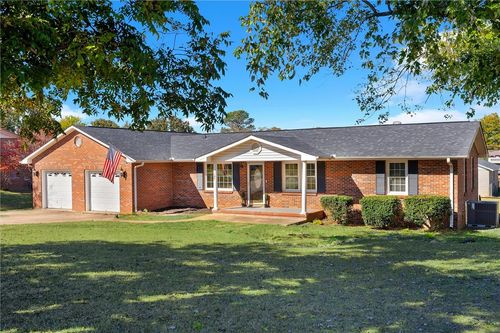 109 Carson Dr, Starr, SC, 29684-9184 | Card Image