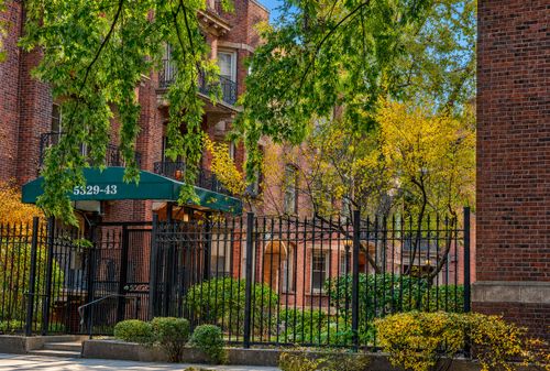 1-5327 Harper Ave, Chicago, IL, 60615-4678 | Card Image