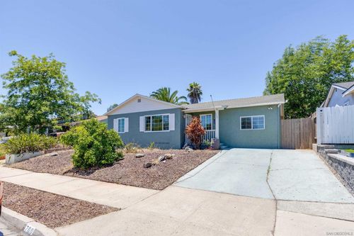 760 El Monte Rd, El Cajon, CA, 92020 | Card Image