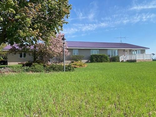 W8918 County Road W, Crivitz, WI, 54114 | Card Image