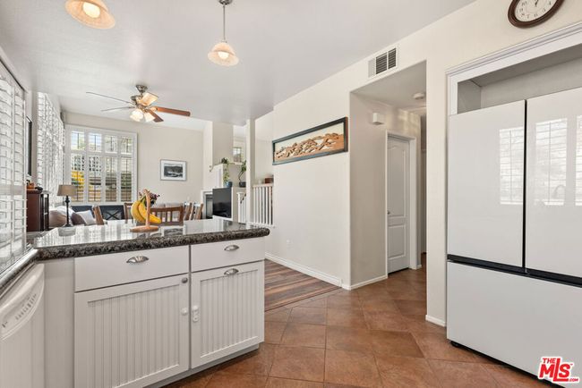 27870 Skycrest Cir, House other with 4 bedrooms, 3 bathrooms and 3 parking in Valencia CA | Image 6