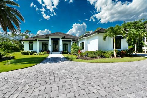 6688 Hunters Rd, NAPLES, FL, 34109-0536 | Card Image