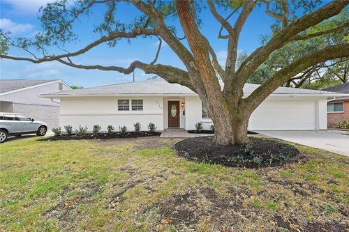 5719 Cerritos Dr, Houston, TX, 77035-2513 | Card Image