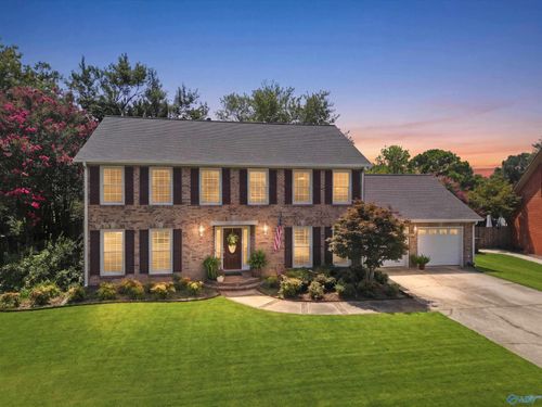1264 Brandywine Ln Se, Decatur, AL, 35601-4582 | Card Image