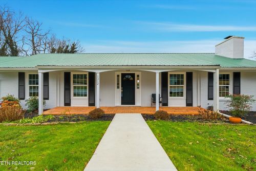 1312 Park St, Sweetwater, TN, 37874-1161 | Card Image