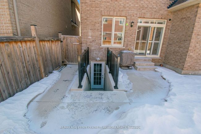 18 Fulmer Rd, House other with 6 bedrooms, 5 bathrooms and 5 parking in Brampton ON | Image 44