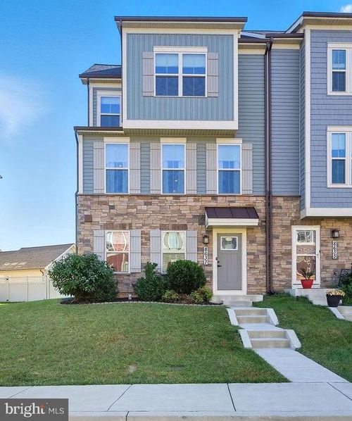 8637 Satinwood Dr, FREDERICK, MD, 21704-5248 | Card Image