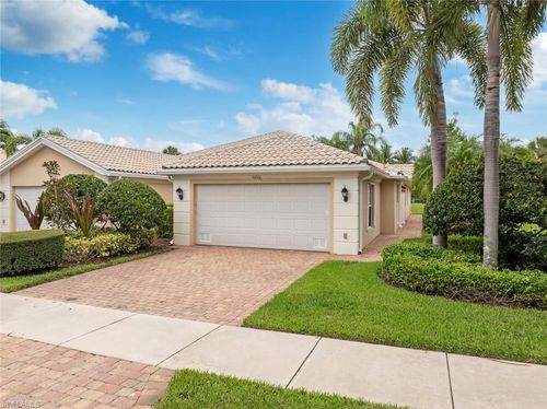 28258 Islet Trl, BONITA SPRINGS, FL, 34135-8509 | Card Image