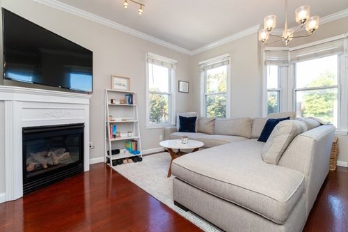 apt-2-201 D St, Boston, MA, 02127-2196 | Card Image