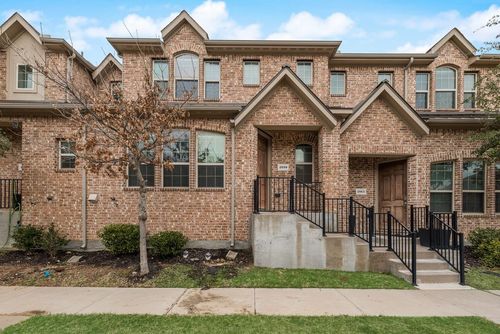 2559 Sarah Ln, Lewisville, TX, 75056-3932 | Card Image