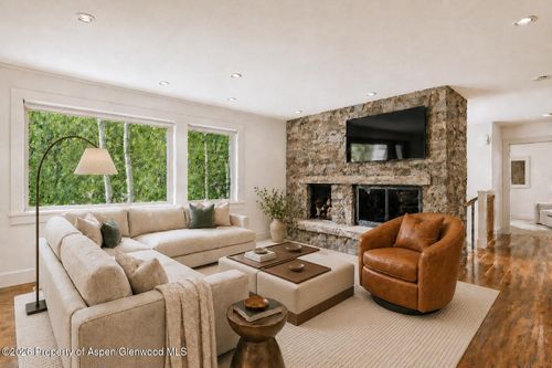 203 Eastwood Dr, Aspen, CO, 81611-2206 | Card Image