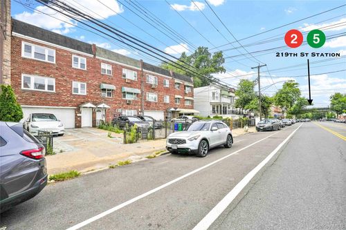 738 E 222nd St, Bronx, NY, 10467-5106 | Card Image