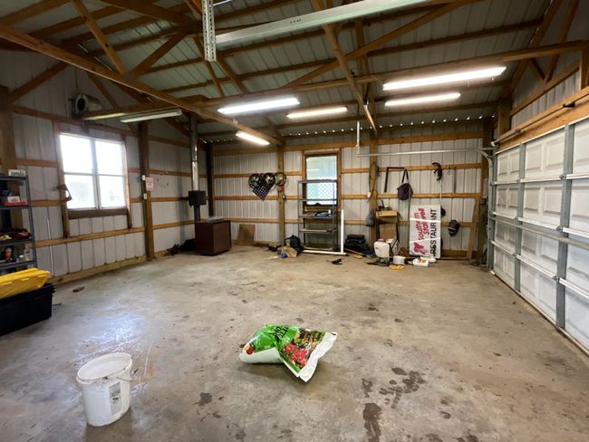 Kitchen | Image 22