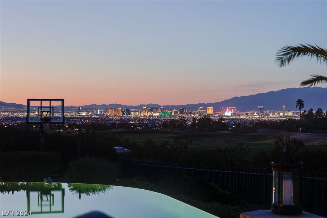 Villa Rica Dr, Henderson, NV 89052
