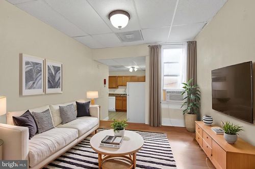 apt-2-4034 Baring St, PHILADELPHIA, PA, 19104-5560 | Card Image