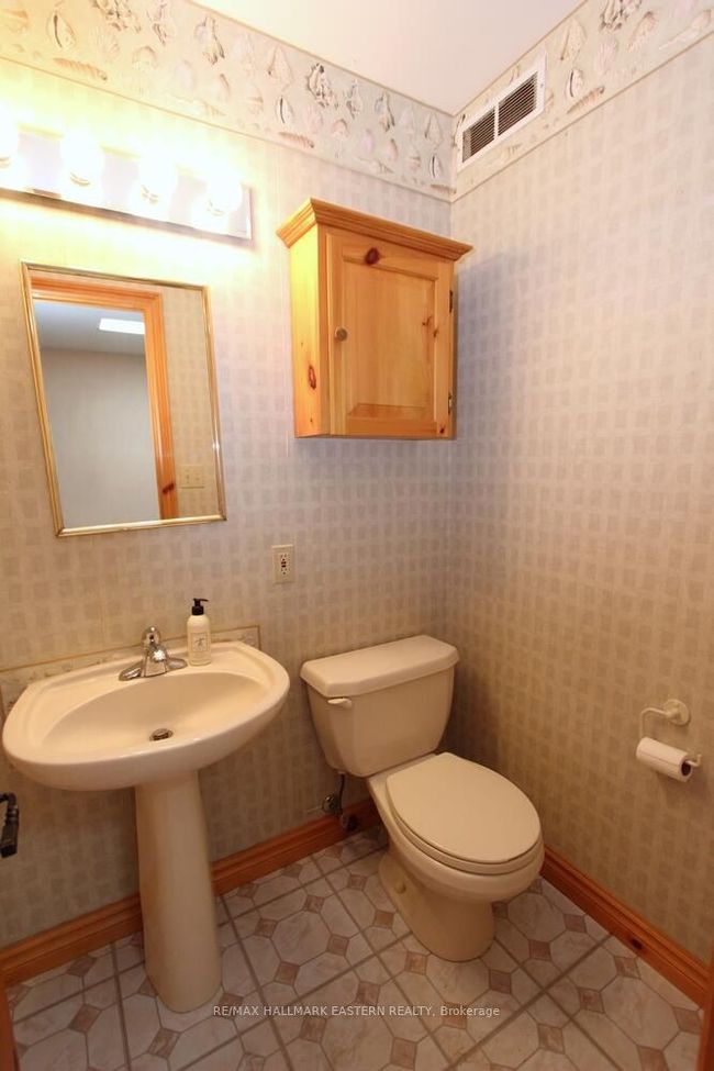 6421 County Rd 50, House other with 3 bedrooms, 2 bathrooms and 5 parking in Campbellford ON | Image 20