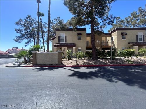 259-2801 N Rainbow Blvd, Las Vegas, NV, 89108-4579 | Card Image