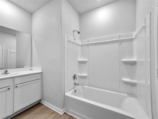 329 Grayson Baw Ln, House other with 4 bedrooms, 2 bathrooms and 2 parking in Waller TX | Image 15