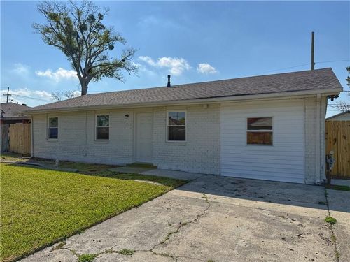 2705 Britannica Dr, Marrero, LA, 70072-6029 | Card Image