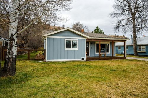 662 Harrison St, Sheridan, WY, 82801-4617 | Card Image
