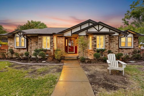 1301 Warwick St, Garland, TX, 75040-3366 | Card Image