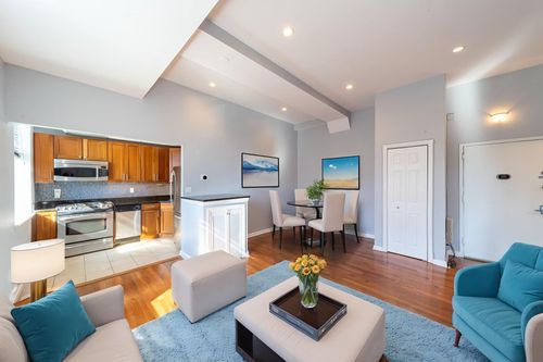 apt-219d-186 Wayne St, Jersey City, NJ, 07302-5439 | Card Image